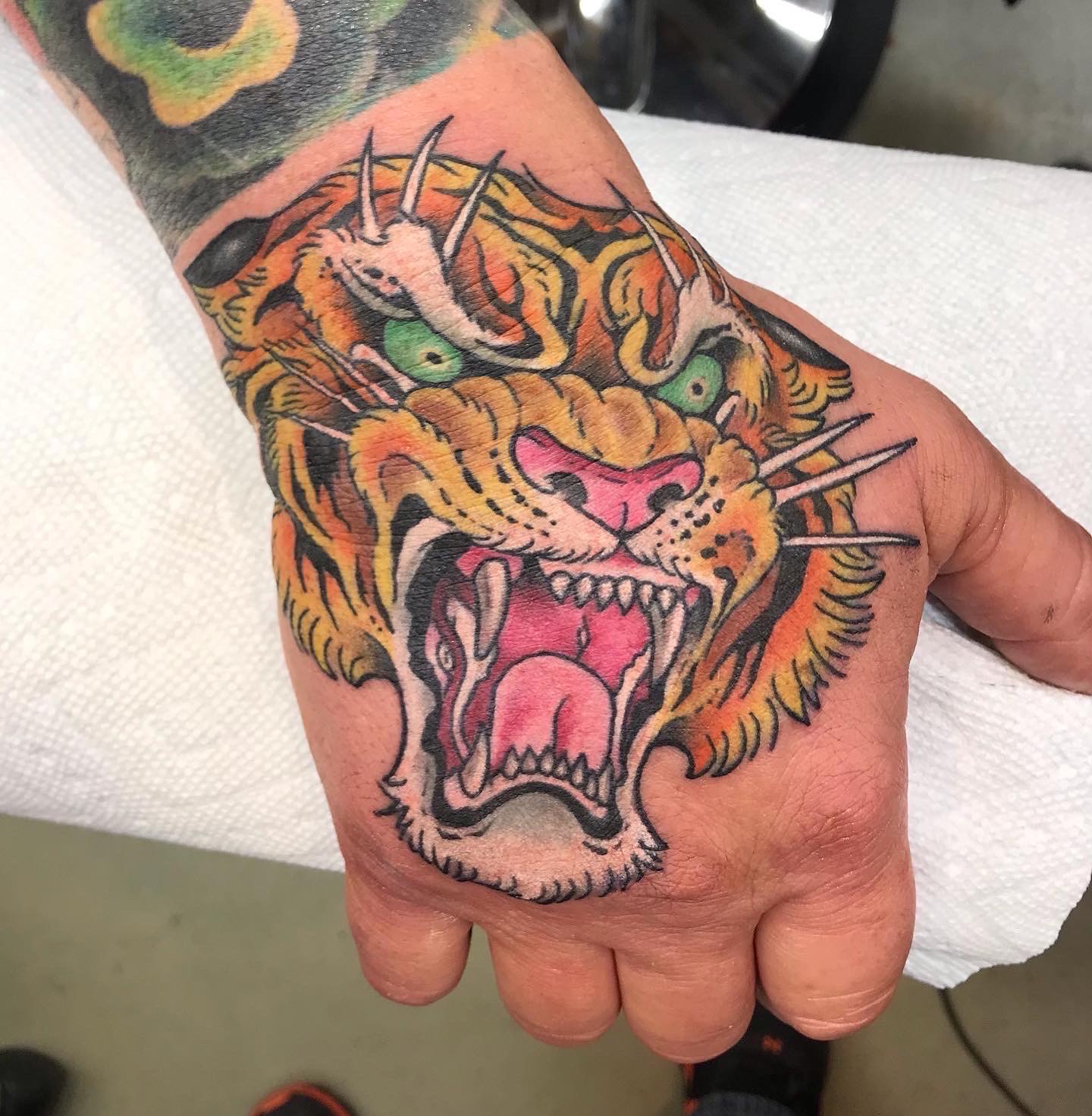  Tiger hand tattoo 