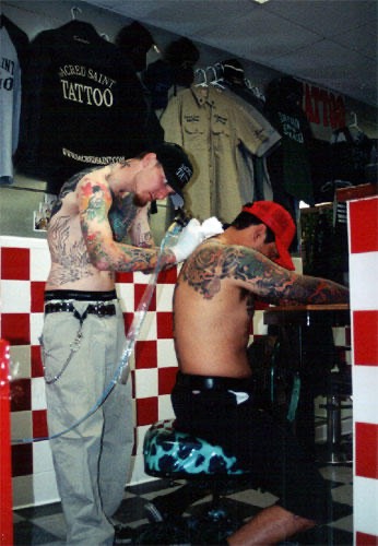  Tattoo Artist Brandon Notch Slinging Ink 