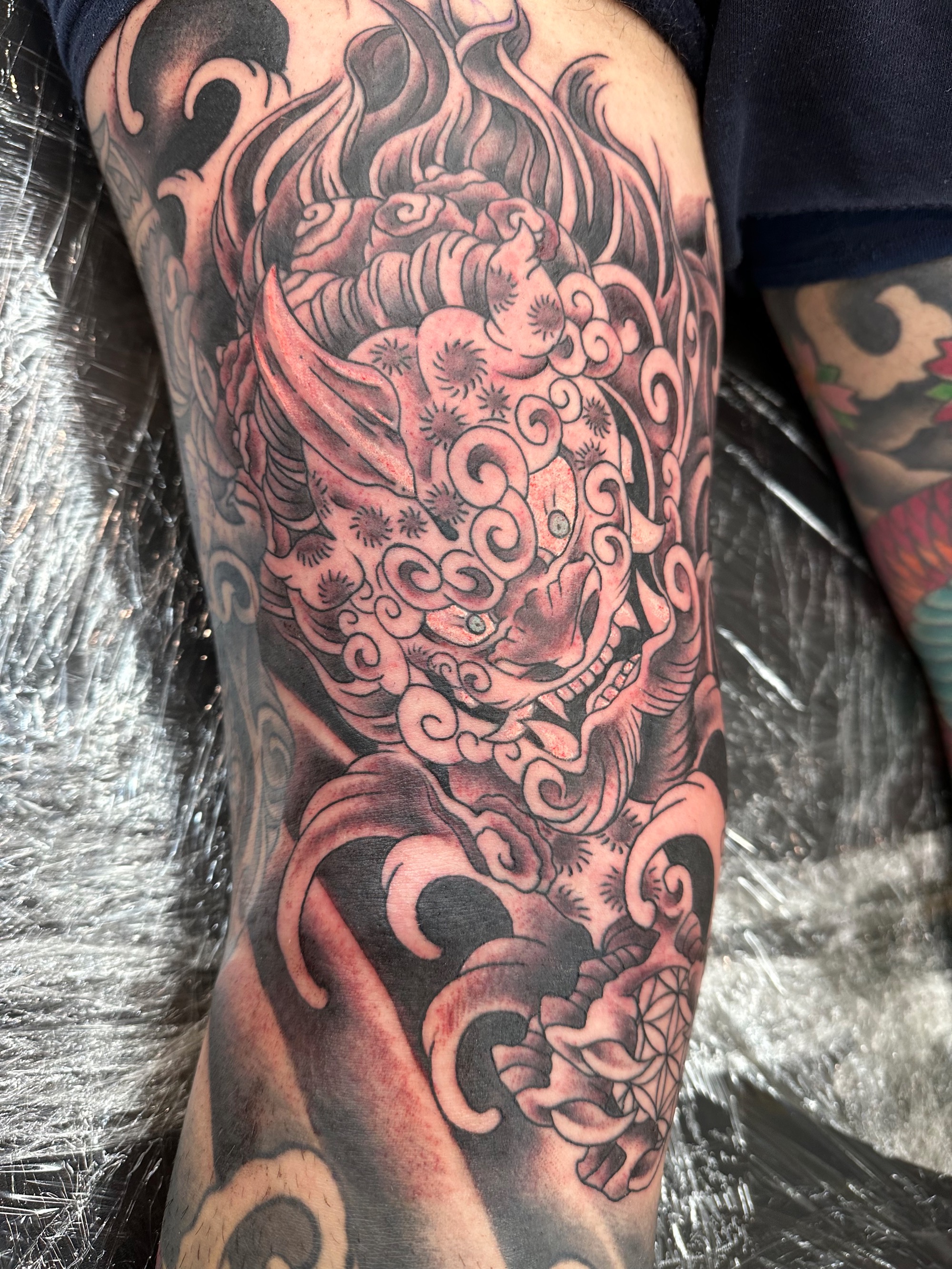  Japanese foo dog tattooed by Notch 